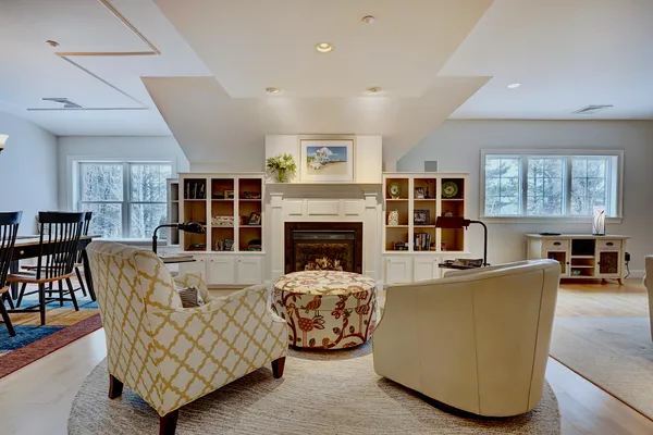 $1,295,000 | 100 Shepard's Cove Road, Unit H301, Kittery, ME 03904