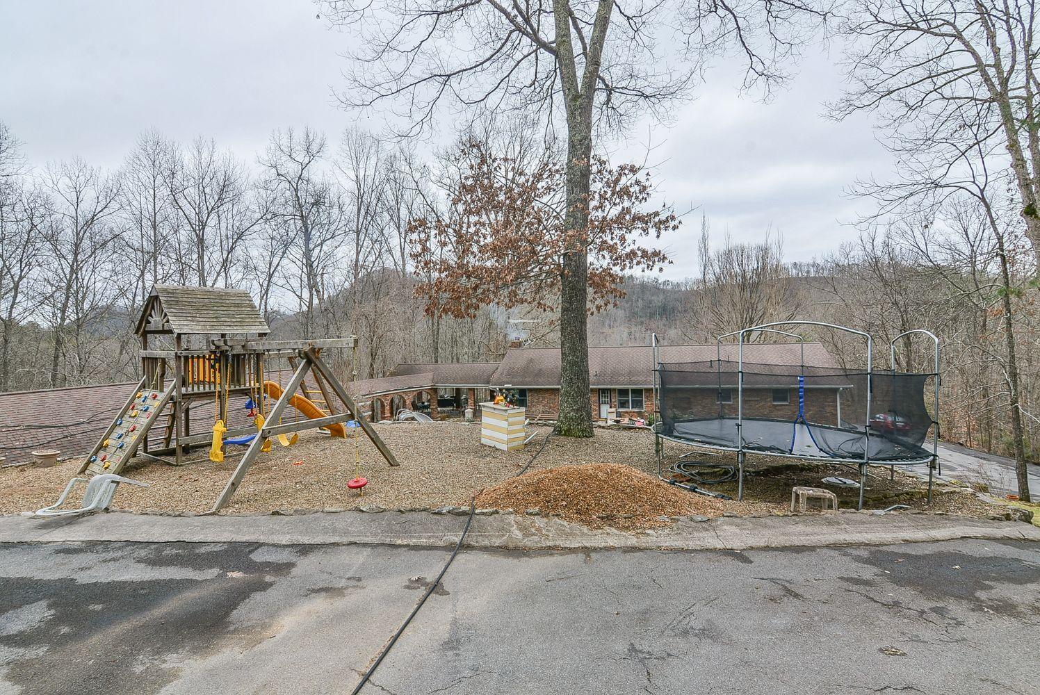 189 Hilton Road Gate City, VA 24251 - Photo 36 of 37 Playground