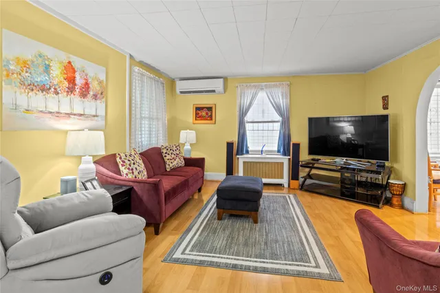 $705,000 | 134-50 174th Street | Rochdale