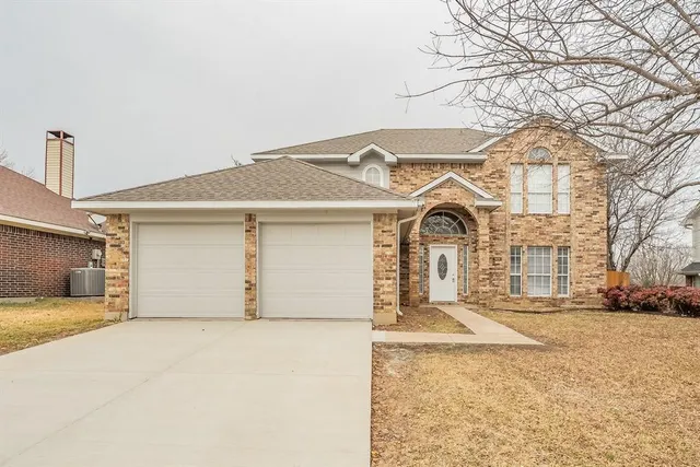 $2,895 | 1411 Prentice Street, Arlington, TX 76018