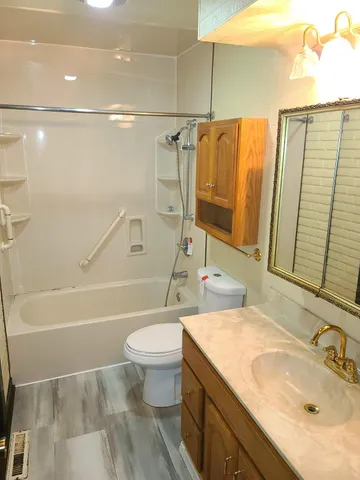 $257,000 | 3818 68th Street, Kenosha, WI 53142