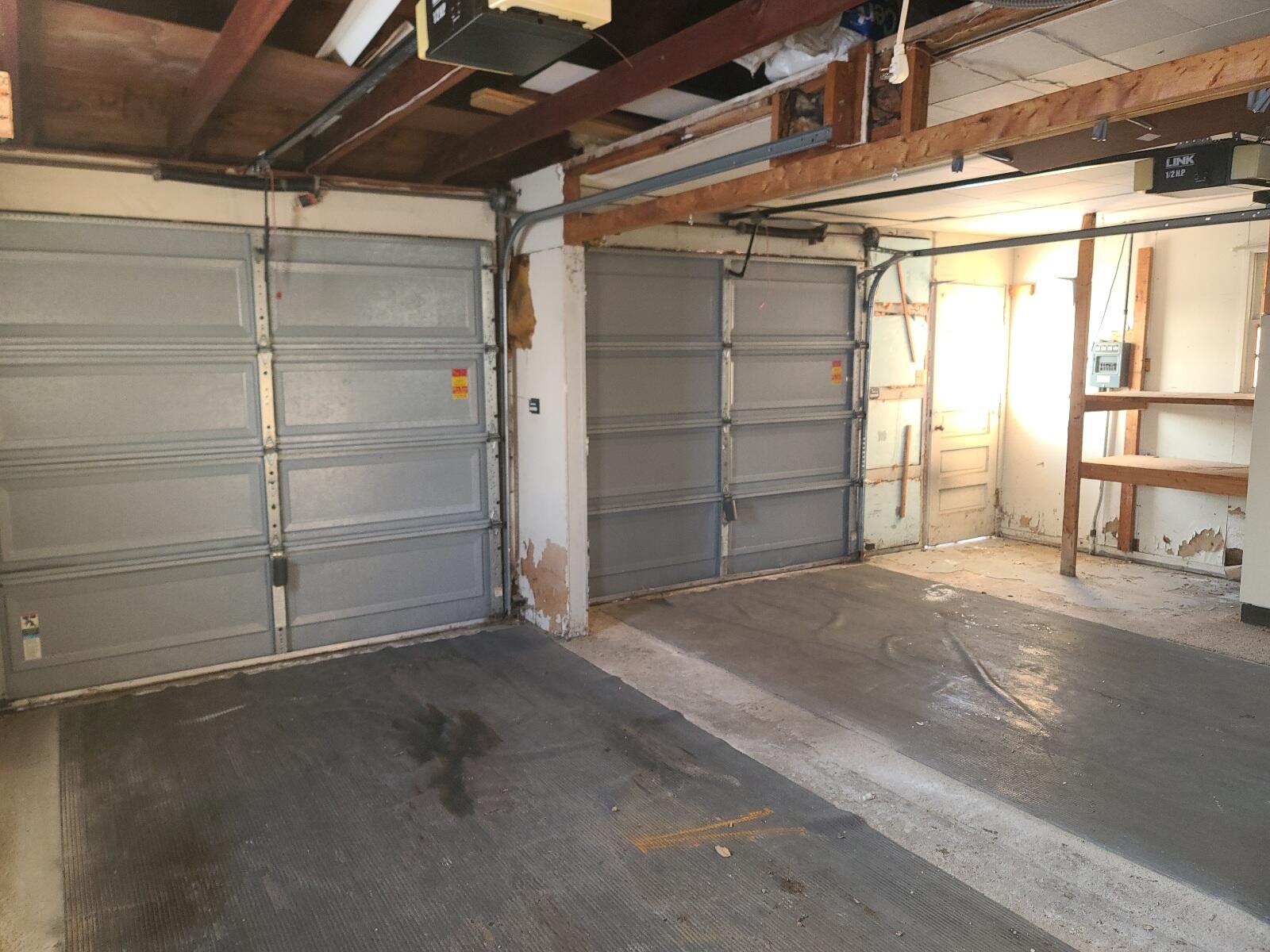 3818 68th Street Kenosha, WI 53142 - Photo 6 of 19 GARAGE INTERIOR