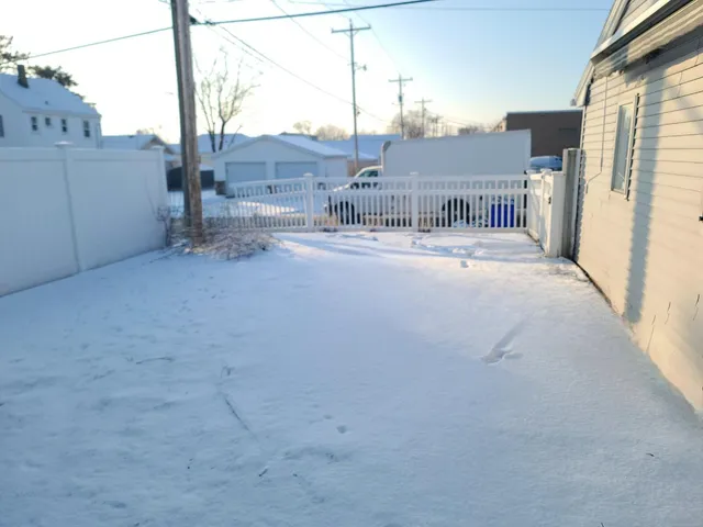 $257,000 | 3818 68th Street, Kenosha, WI 53142