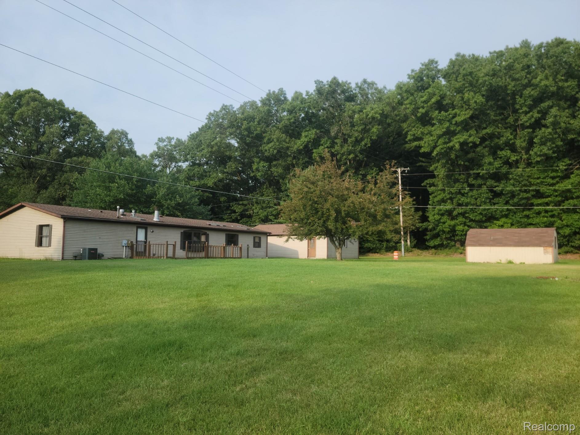 3470 Patterson Lk Road Pinckney, MI 48169 - Photo 2 of 41 20210813_084316.jpg