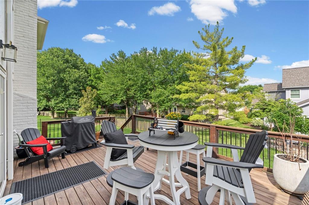 12811 Reeder Street Overland Park, KS 66213 - Photo 45 of 53