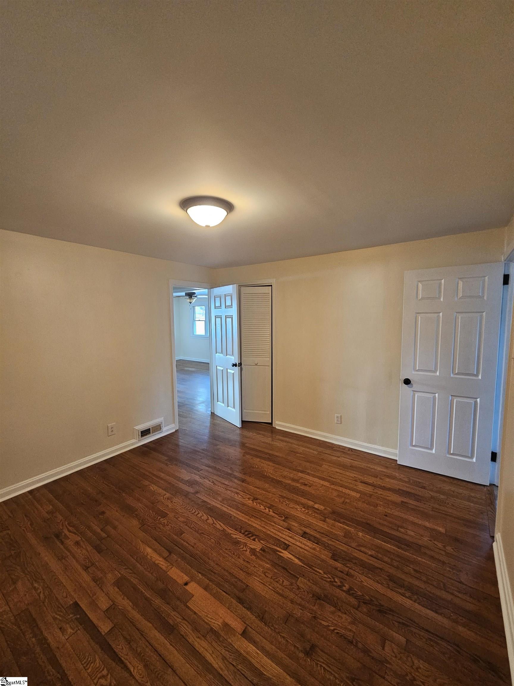 904 Lyman Street Gaffney, SC 29340 - Photo 5 of 12
