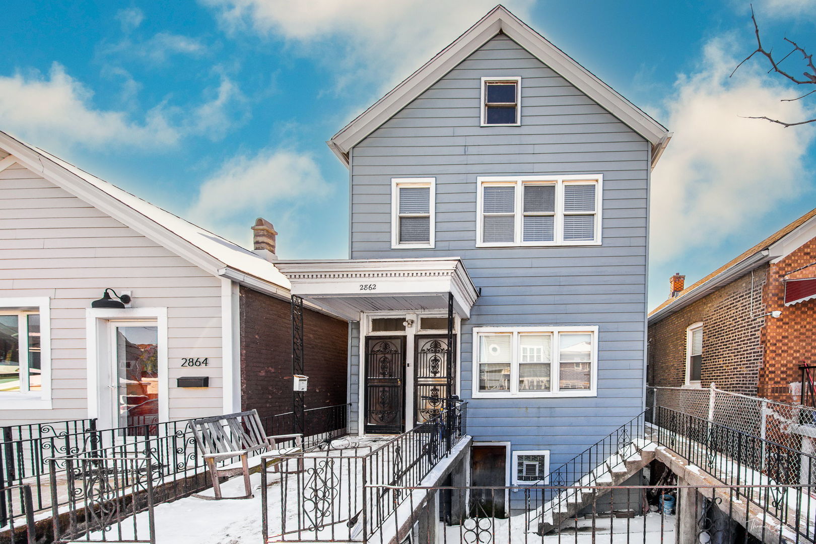 2862 South Keeley Street Chicago, IL 60608 - Photo 2 of 41