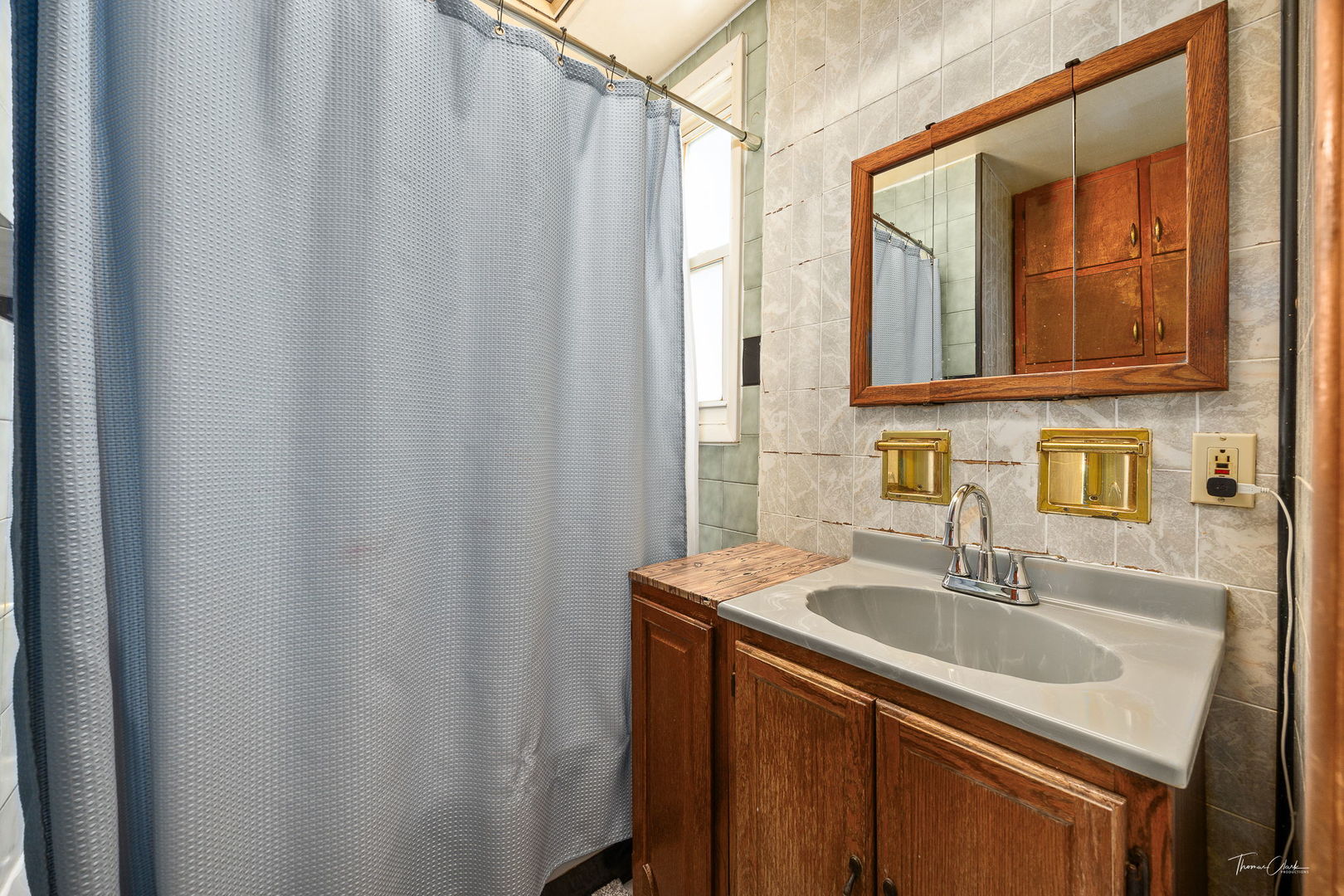 2862 South Keeley Street Chicago, IL 60608 - Photo 22 of 41