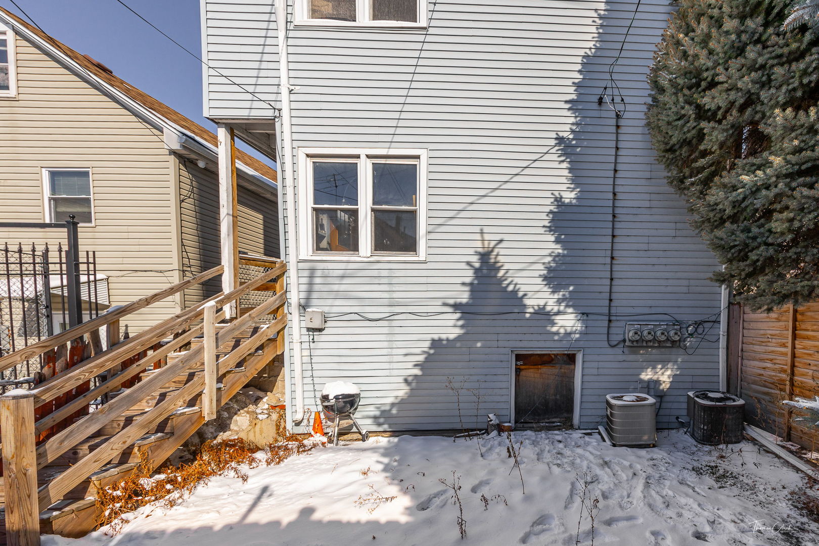 2862 South Keeley Street Chicago, IL 60608 - Photo 26 of 41