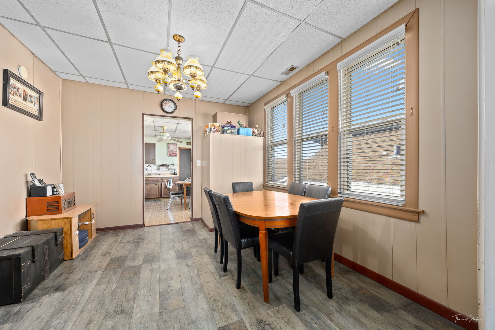 2862 South Keeley Street Chicago, IL 60608 - Photo 10 of 41