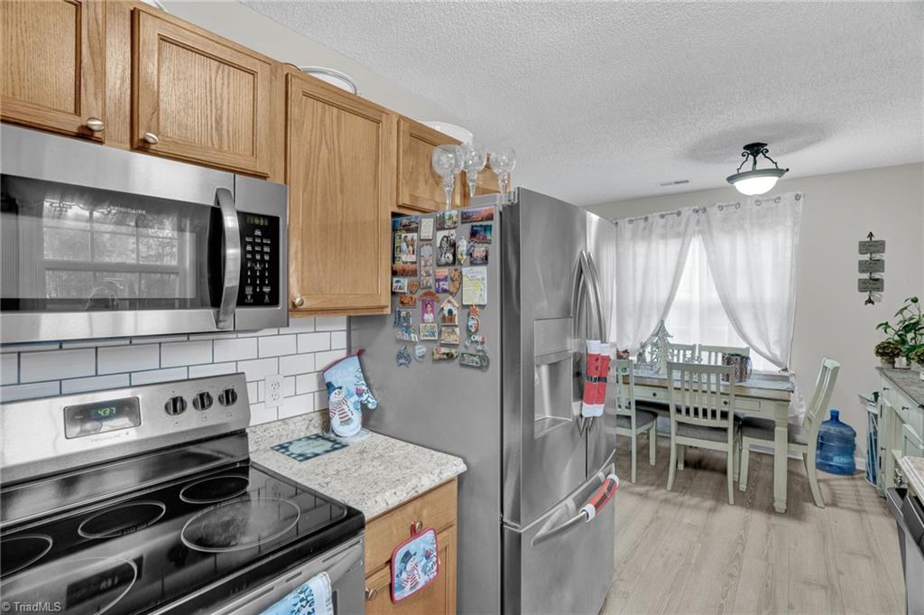 1783 Lynch Road Selma, NC 27576 - Photo 12 of 34 Gallery Image 12