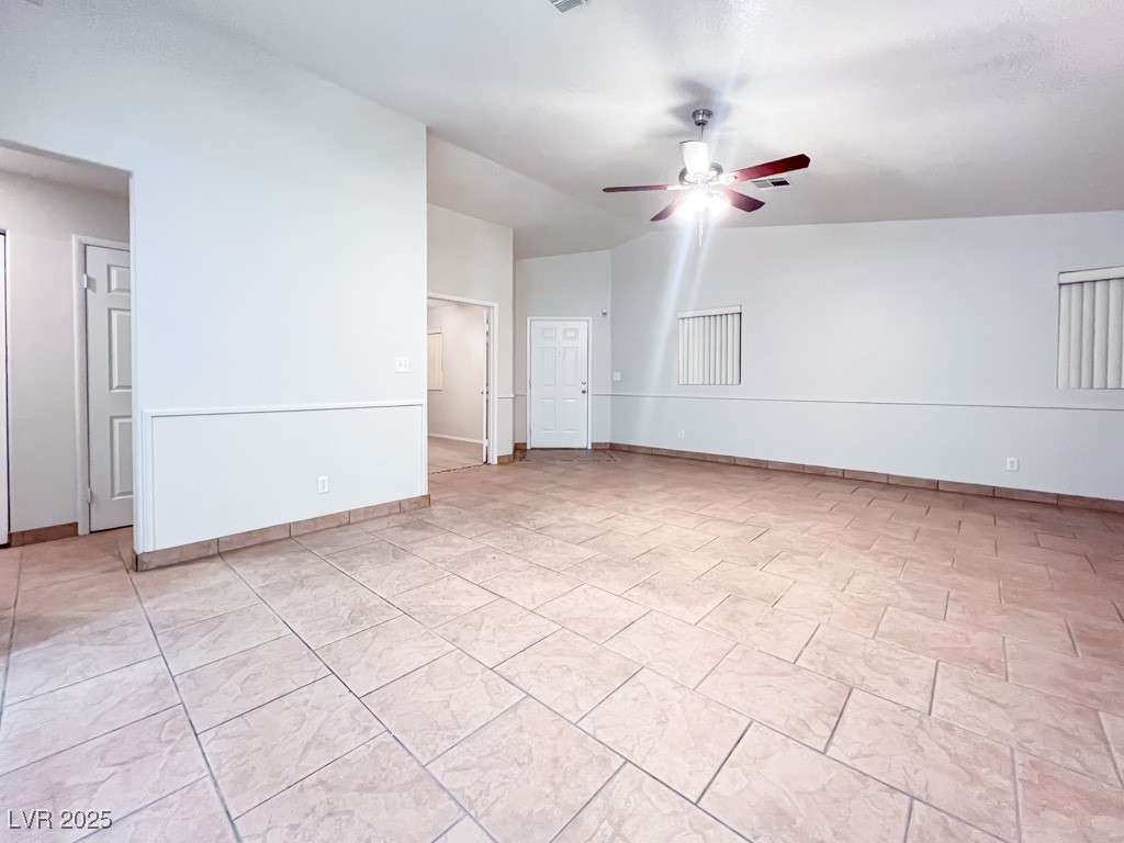 5532 Great Divide Street North Las Vegas, NV 89031 - Photo 4 of 16