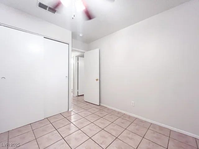 $2,000 | 5532 Great Divide Street, North Las Vegas, NV 89031