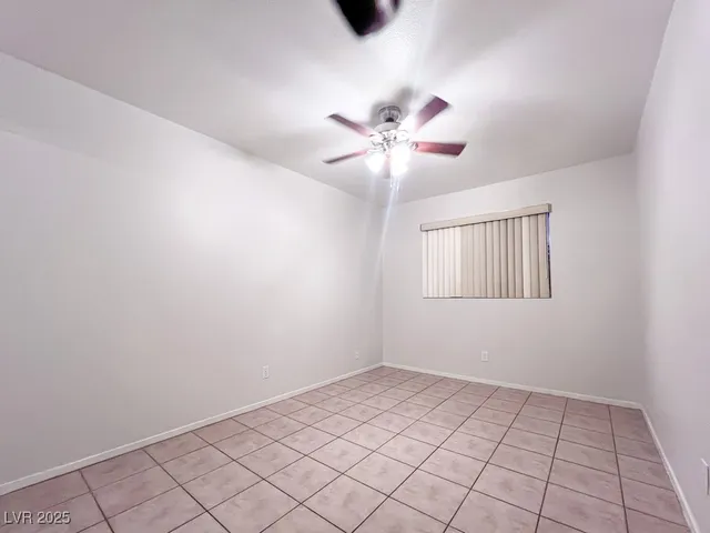 $2,000 | 5532 Great Divide Street, North Las Vegas, NV 89031