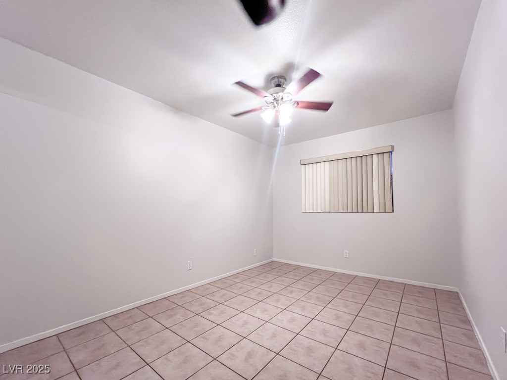 5532 Great Divide Street North Las Vegas, NV 89031 - Photo 9 of 16