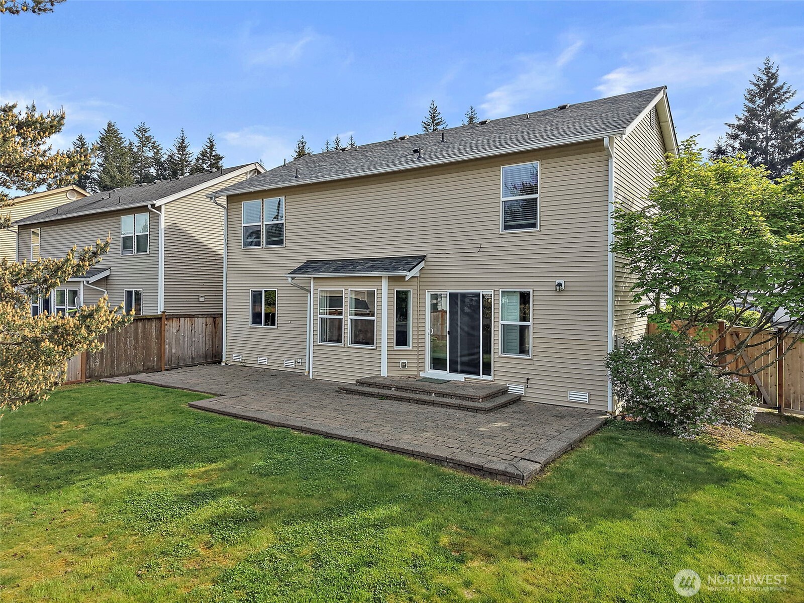 24216 237th Way Southeast Maple Valley, WA 98038 - Photo 1 of 38