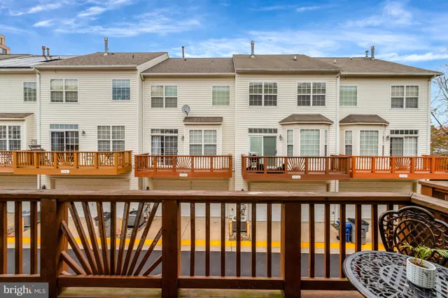 $4,200 | 2342 Huntington Station Court, Alexandria, VA 22303