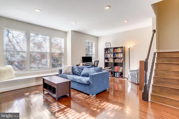 $4,400 | 2342 Huntington Station Court, Alexandria, VA 22303