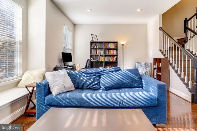 $4,200 | 2342 Huntington Station Court, Alexandria, VA 22303