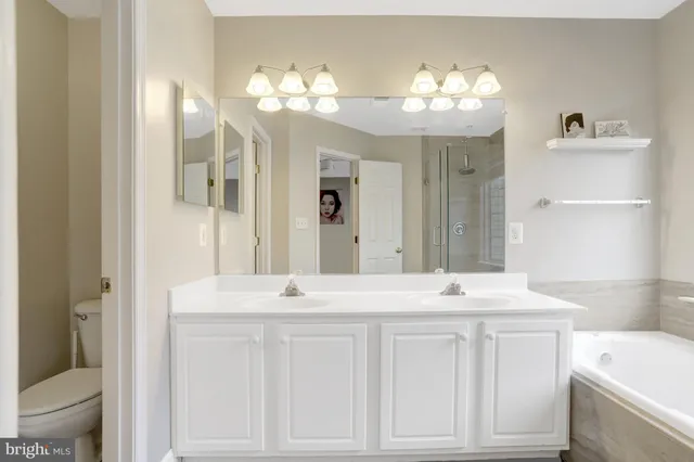 $4,200 | 2342 Huntington Station Court, Alexandria, VA 22303