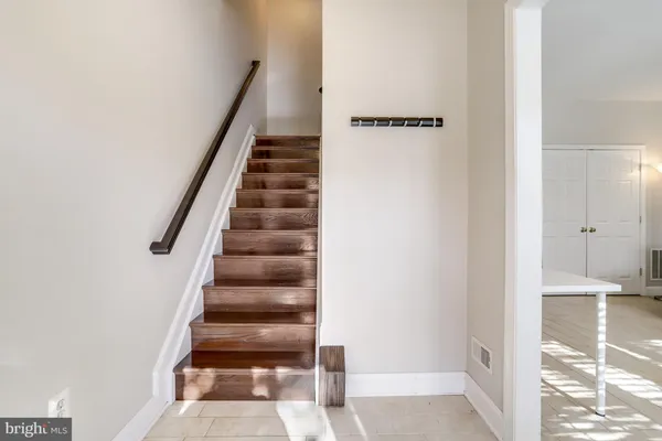 $4,400 | 2342 Huntington Station Court, Alexandria, VA 22303