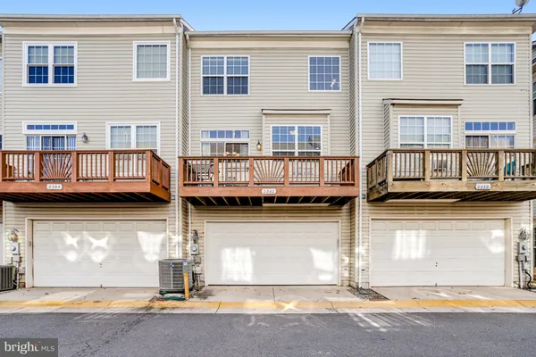 $4,400 | 2342 Huntington Station Court, Alexandria, VA 22303