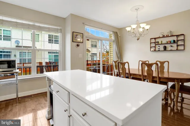 $4,200 | 2342 Huntington Station Court, Alexandria, VA 22303