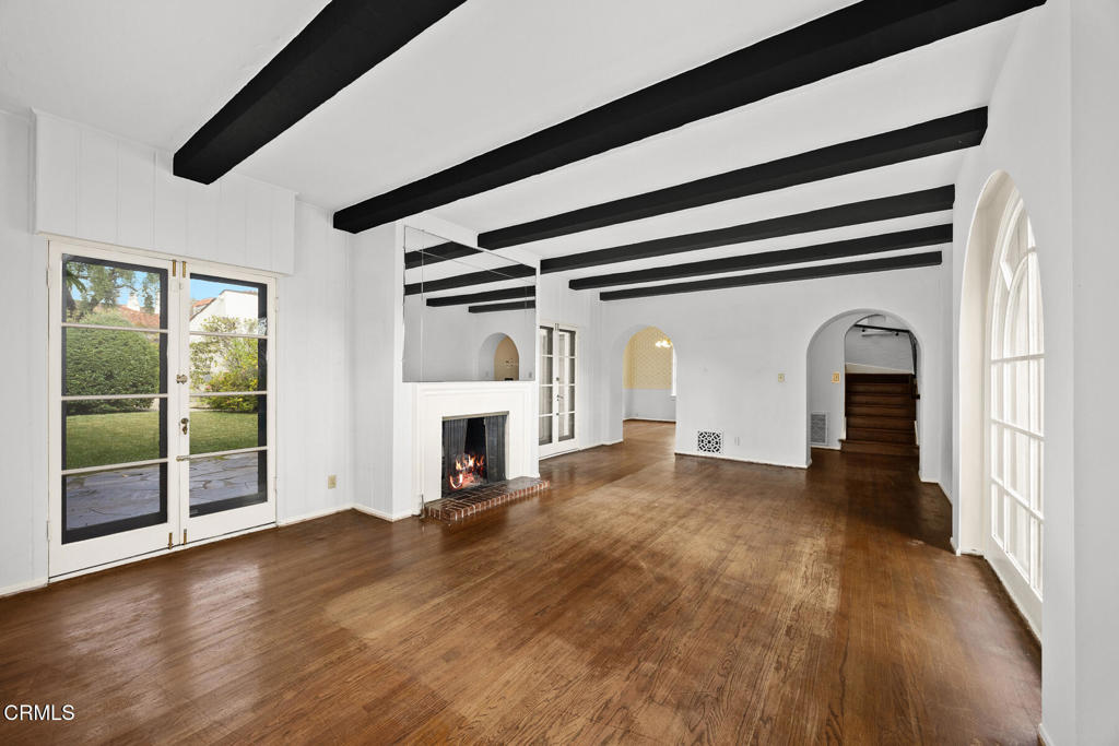 2405 Monterey Road San Marino, CA 91108 - Photo 6 of 27 Living Room