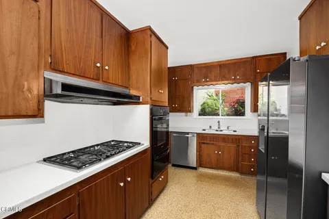 $1,998,000 | 2405 Monterey Road, San Marino, CA 91108