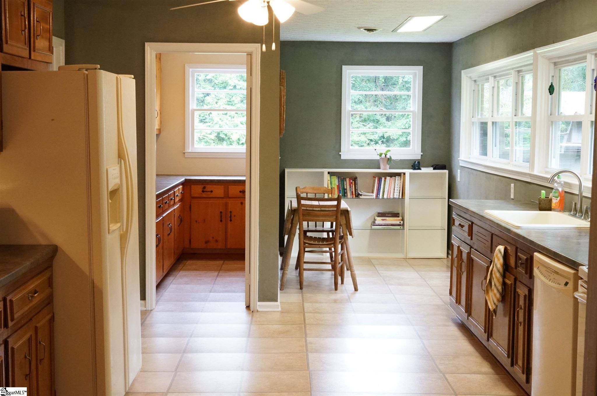 411 Langley Road Travelers Rest, SC 29690 - Photo 12 of 36 Gallery Image 12