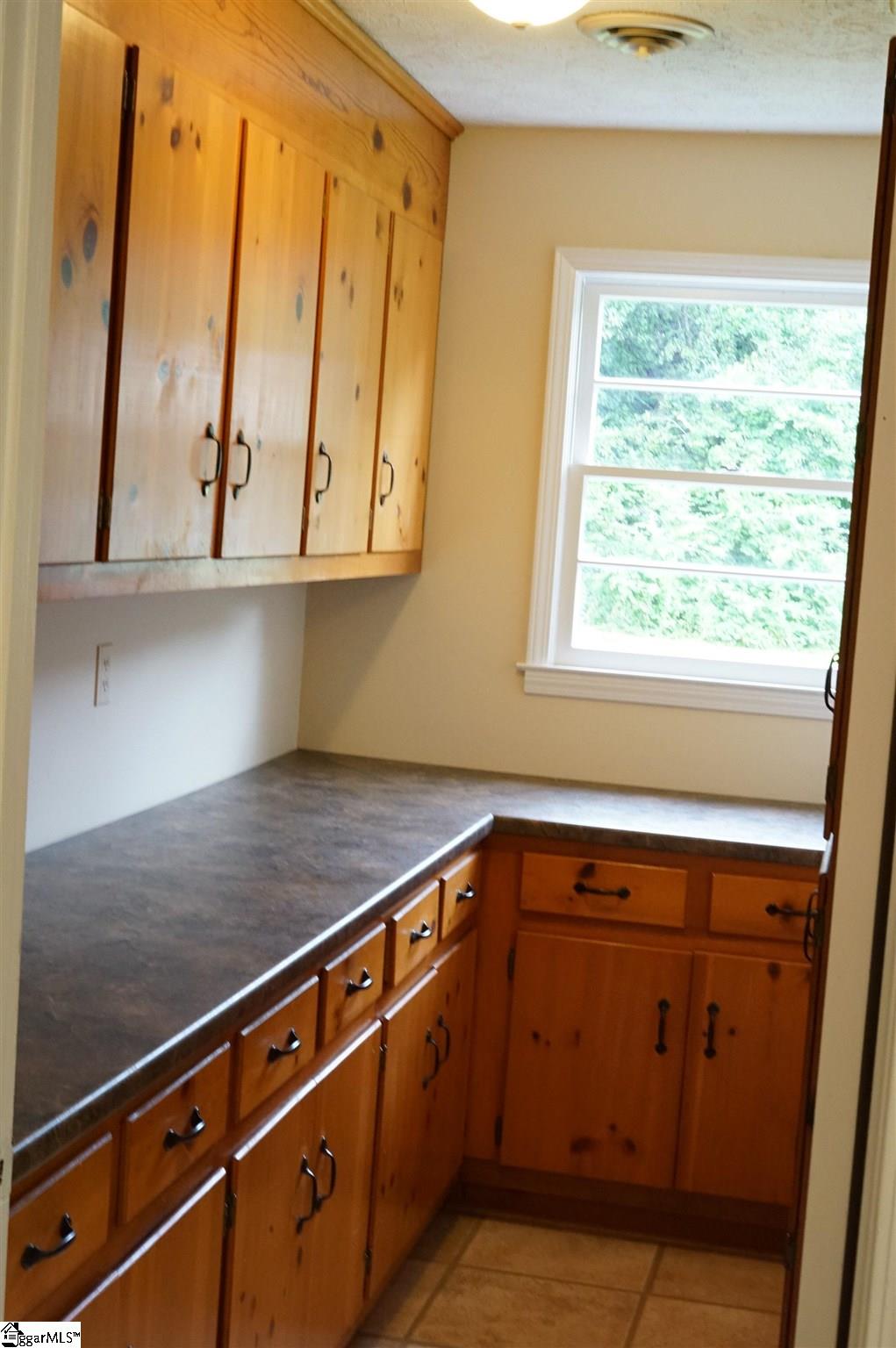 411 Langley Road Travelers Rest, SC 29690 - Photo 15 of 36 Gallery Image 15
