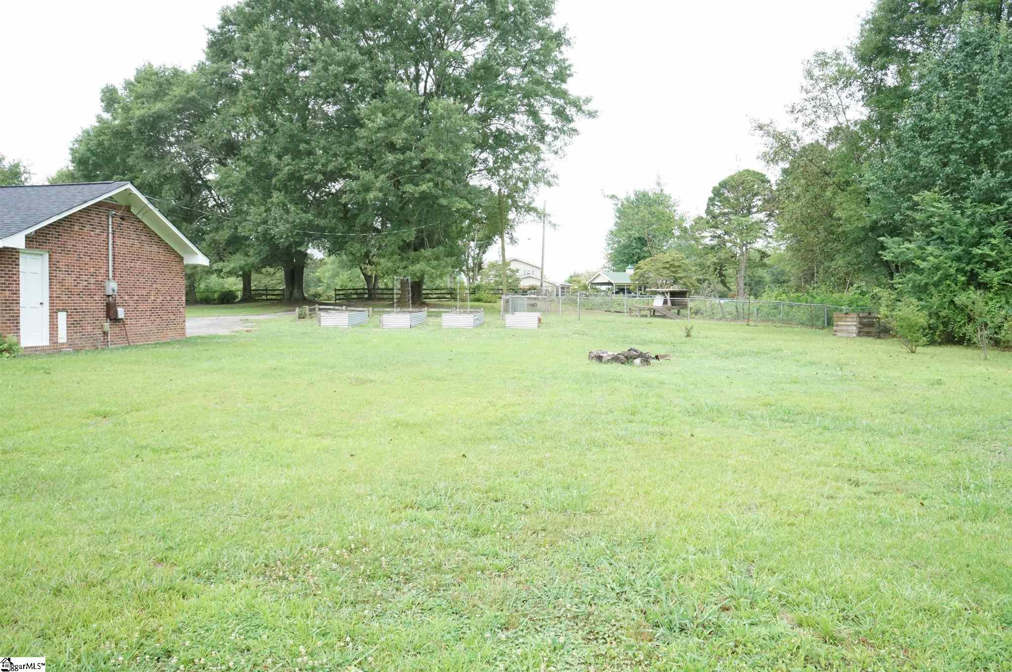 411 Langley Road Travelers Rest, SC 29690 - Photo 26 of 36 Gallery Image 26