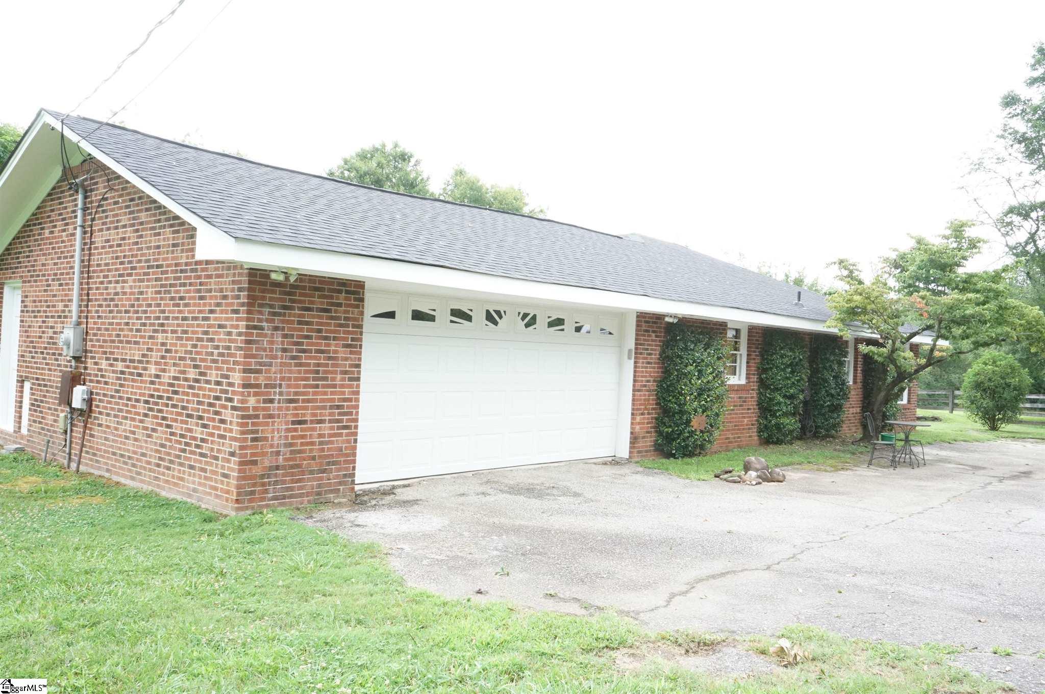 411 Langley Road Travelers Rest, SC 29690 - Photo 28 of 36 Gallery Image 28