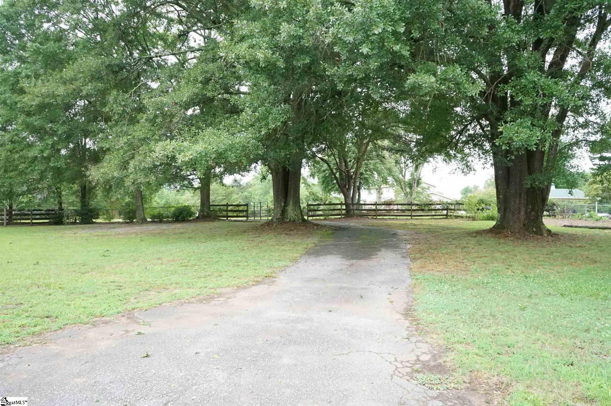 411 Langley Road Travelers Rest, SC 29690 - Photo 29 of 36 Gallery Image 29