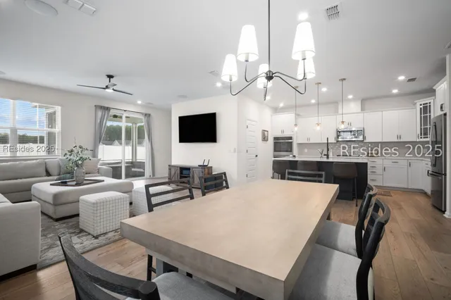 $449,000 | 7 Flint Road, Bluffton, SC 29910