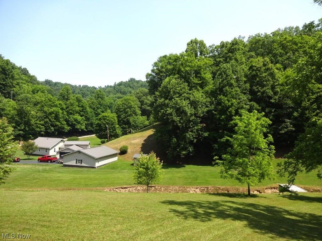 582 Tariff Road Left Hand, WV 25251 - Photo 2 of 35