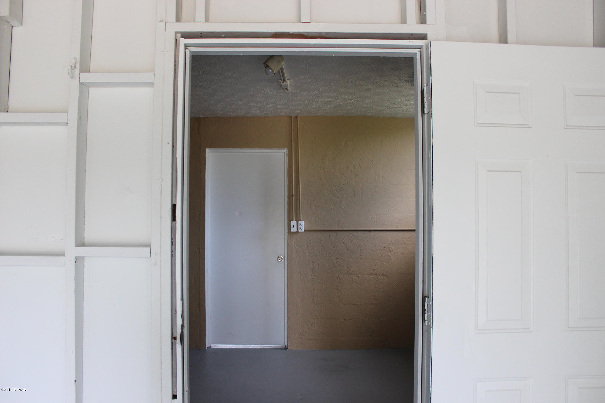 342 McIntosh Road Ormond Beach, FL 32174 - Photo 11 of 21 DoorToMudRoom