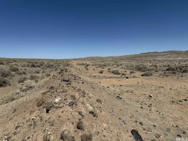 $230,000 | 3985 Hwy 95a Fernley Nv 89408, Unit 2145112, Silver Springs, NV 89429