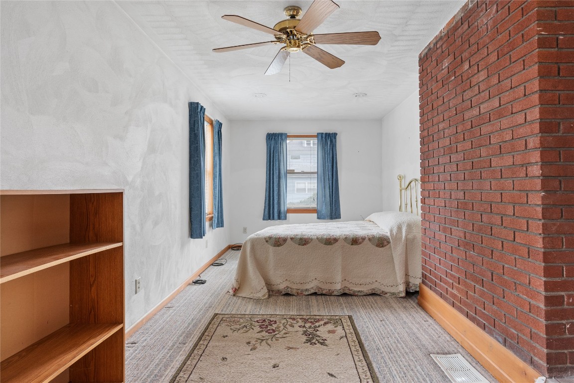 18 Riverside Street Binghamton, NY 13904 - Photo 15 of 32