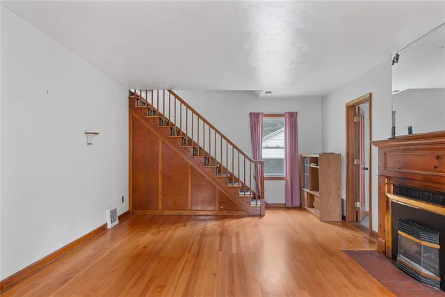 $169,000 | 18 Riverside Street, Binghamton, NY 13904