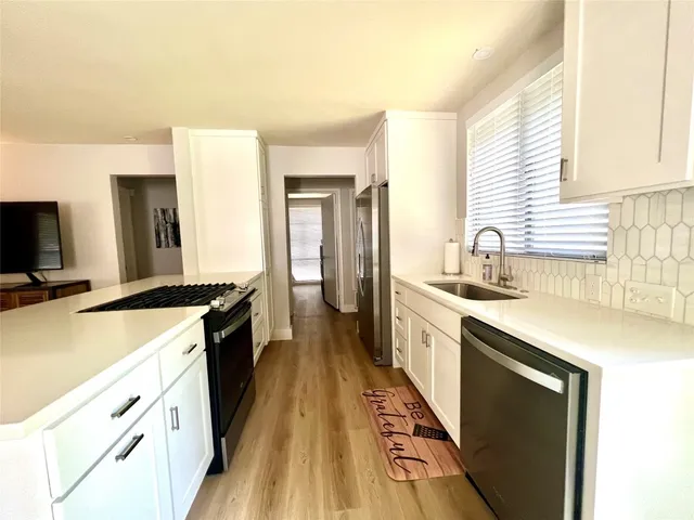 $2,095 | 6406 Kenilworth Drive, Austin, TX 78723