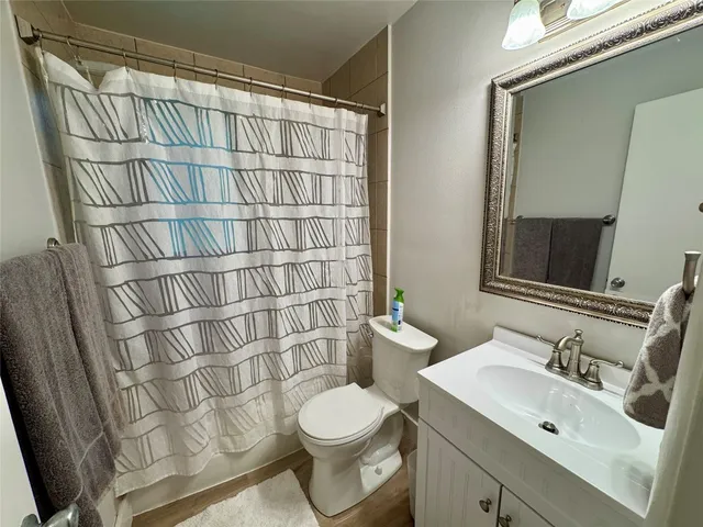 $2,095 | 6406 Kenilworth Drive, Austin, TX 78723