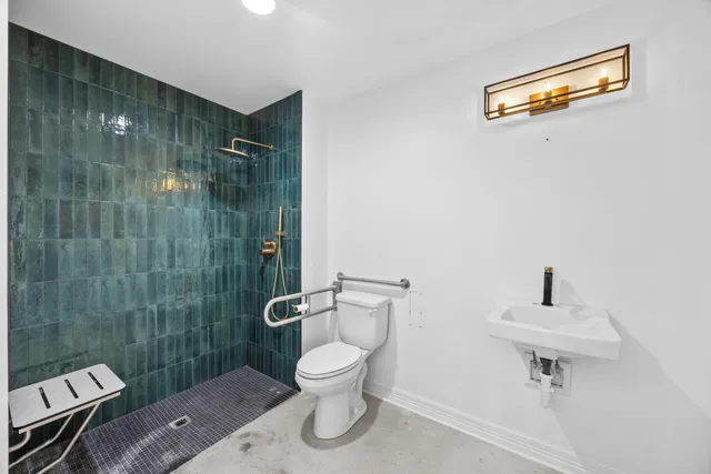 $489,000 | 117 East 7th Street, Unit 606F, Chattanooga, TN 37402