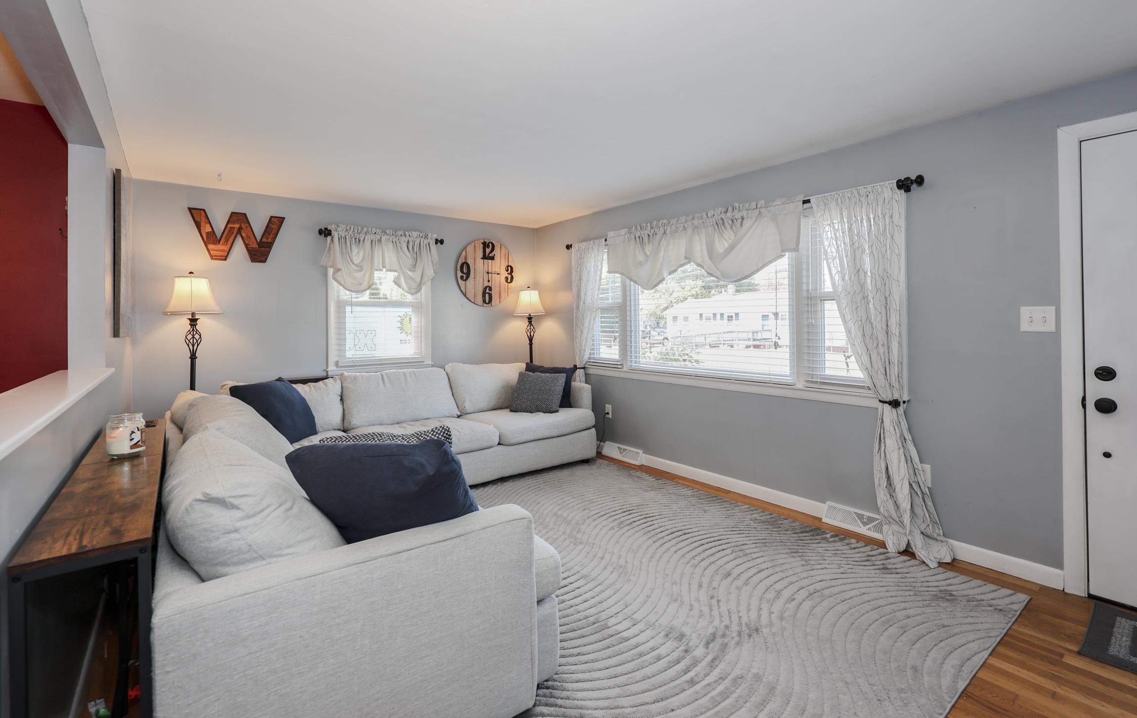 13 April Drive Nashua, NH 03060 - Photo 26 of 30