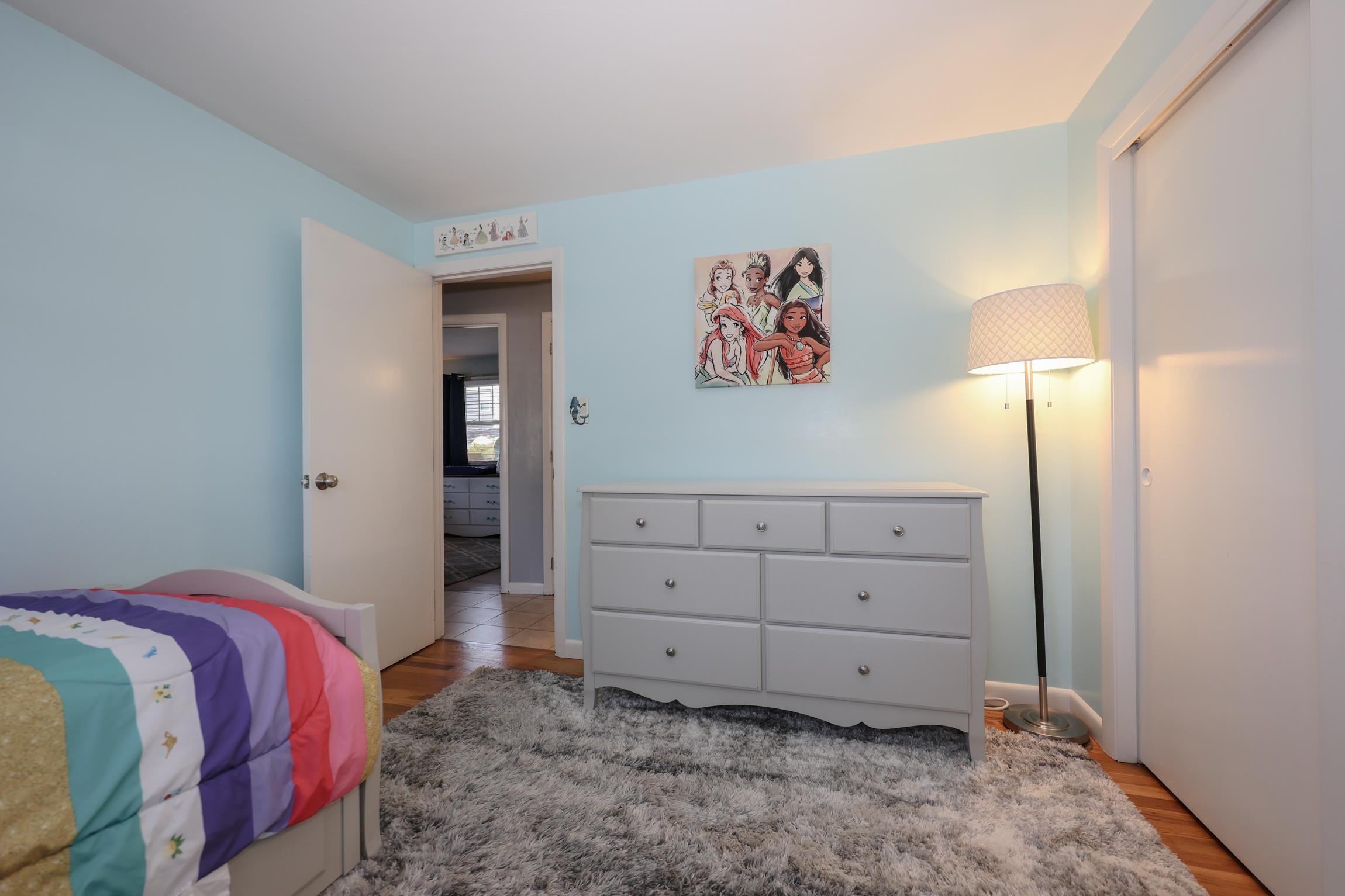 13 April Drive Nashua, NH 03060 - Photo 8 of 30