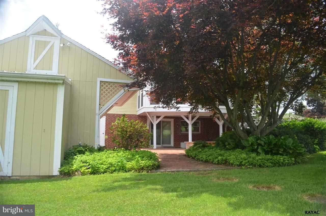 935 Witmer Road York, PA 17406 - Photo 11 of 36 Gallery Image 11