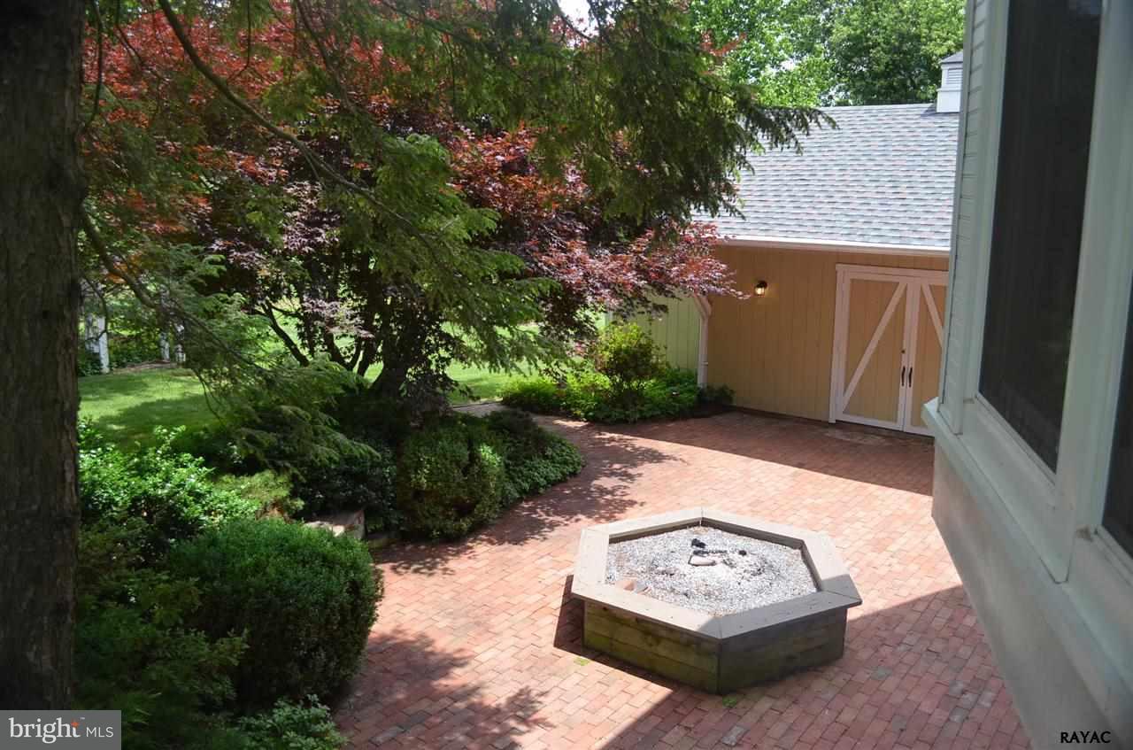 935 Witmer Road York, PA 17406 - Photo 12 of 36 Gallery Image 12