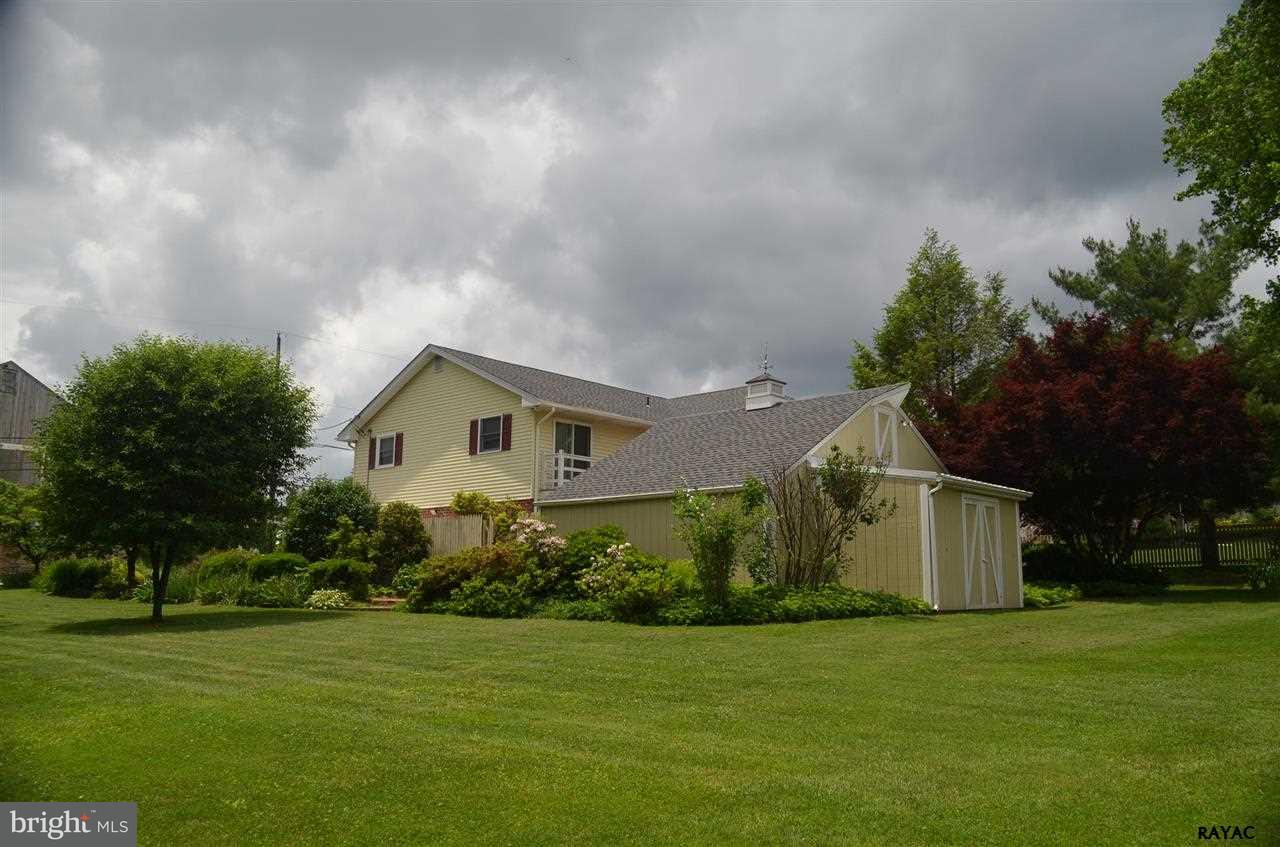 935 Witmer Road York, PA 17406 - Photo 17 of 36 Gallery Image 17