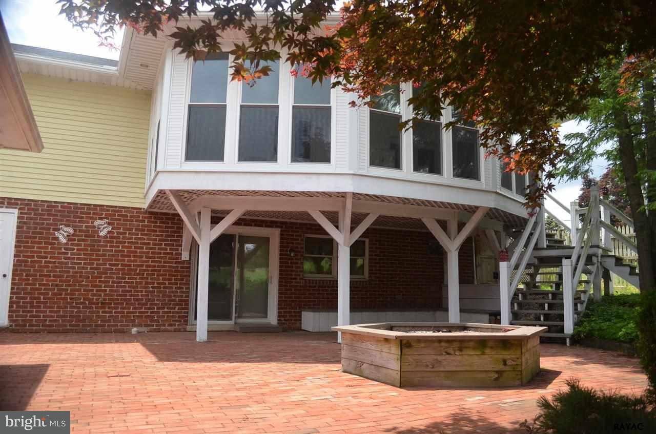 935 Witmer Road York, PA 17406 - Photo 10 of 36 Gallery Image 10