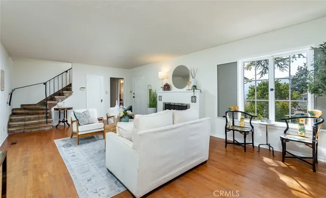 $1,700,000 | 3135 Los Olivos Lane, La Crescenta, CA 91214